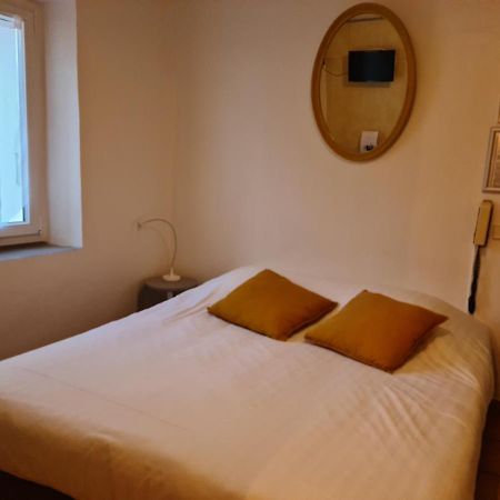 Auberge La Folie 소세레팽 외부 사진