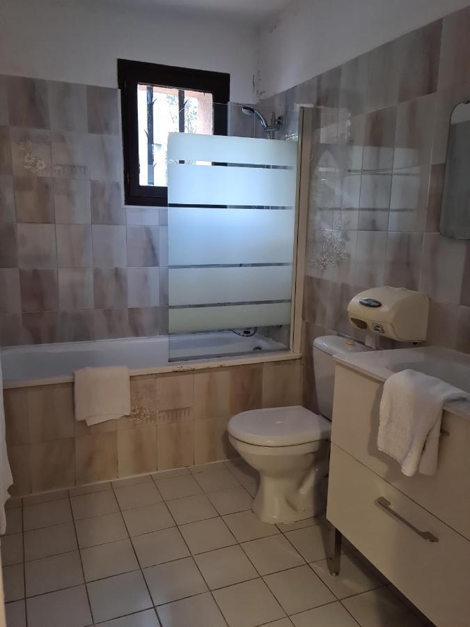 Auberge La Folie 소세레팽 외부 사진